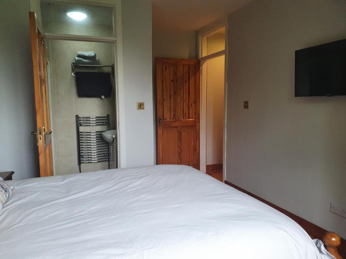 Hillcrest House Bed and Breakfast Carrick on Shannon Exteriör bild